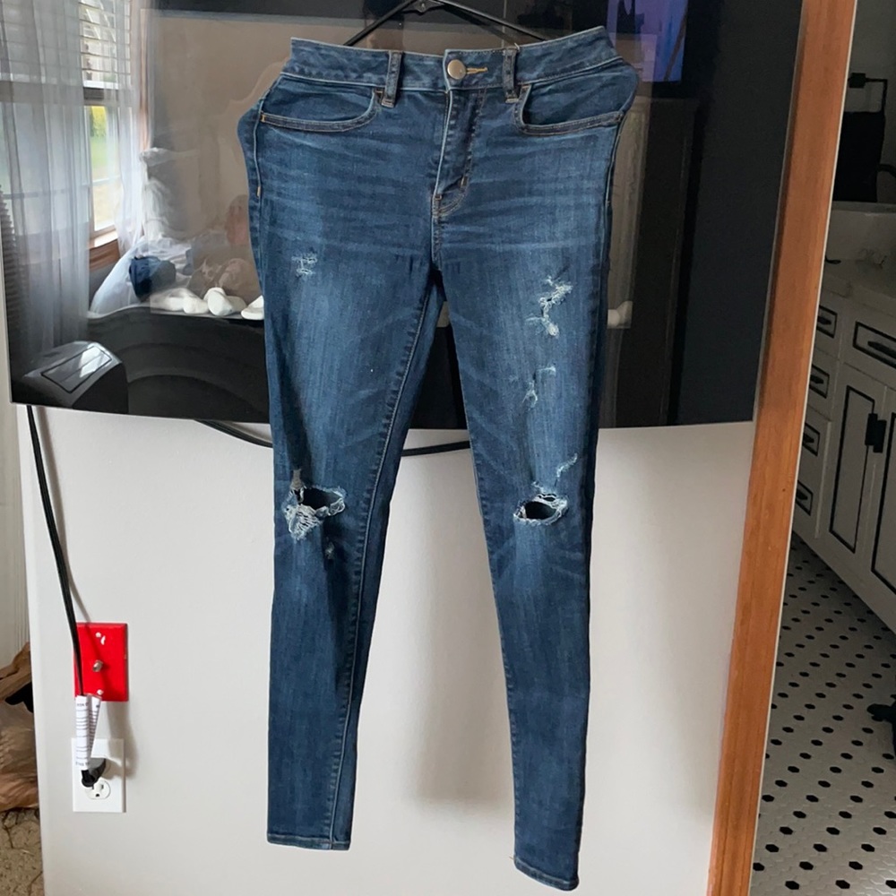 American Eagle dark wash jeans size 2